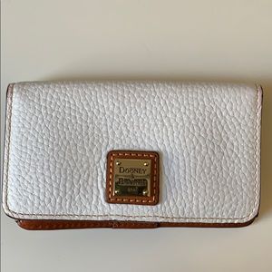 Dooney & Bourke wallet/phone case